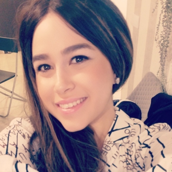 Meet your Posher, Sari - Picture 1 of 1